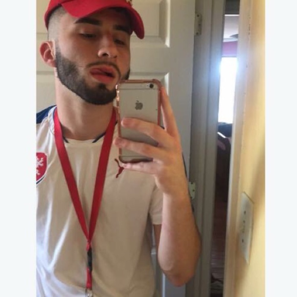 Meet your Posher, Alexander